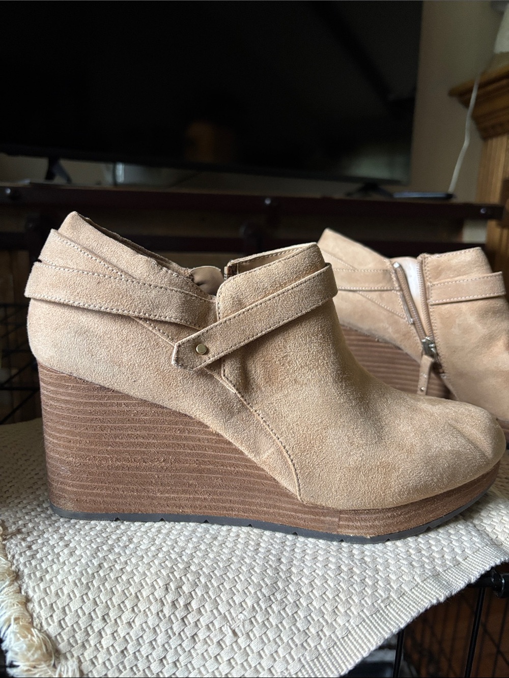 Dr. Scholl's Beige Suede Wedge Ankle Booties
